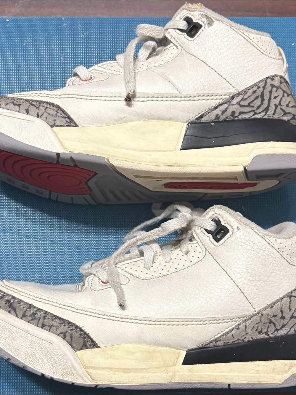 Nike Air Jordan 3 Retro White Cement Reimagined Size 1Y DM0966-100 No Insoles